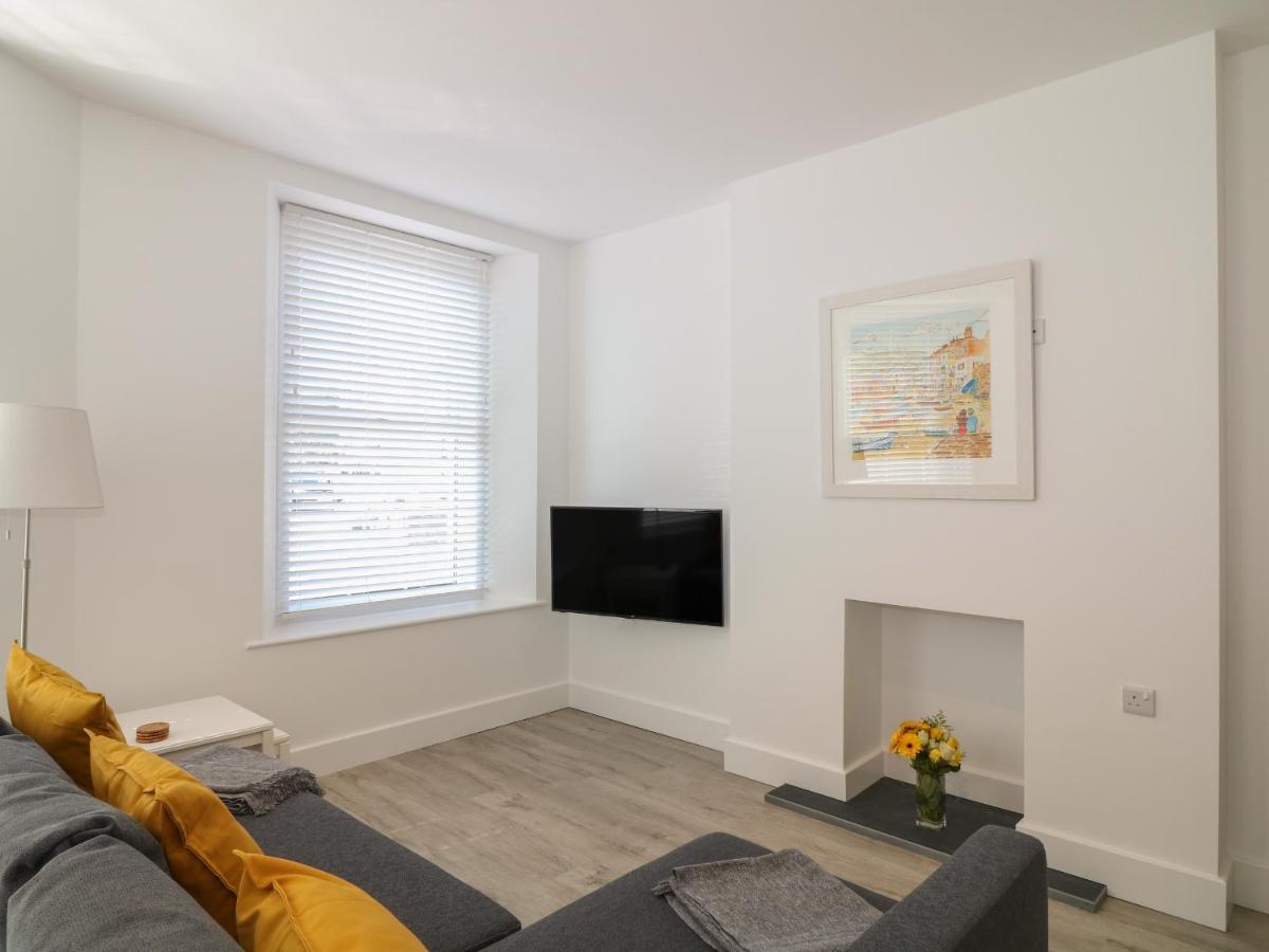 Samphire Apartment ทินมัท ภายนอก รูปภาพ